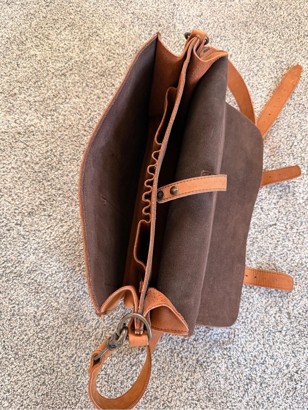 Buffalo Jackson Messenger Bag - Men's - Picture 3 of 3